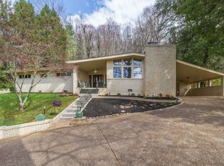 104 Canterbury Rd, Oak Ridge, TN 37830