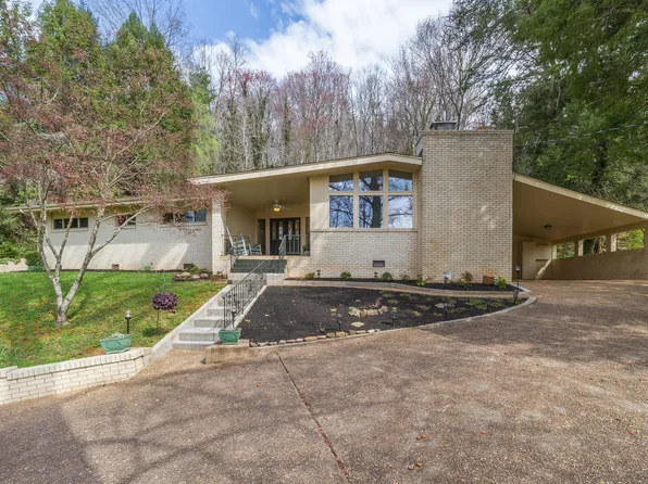 104 Canterbury Rd, Oak Ridge, TN 37830