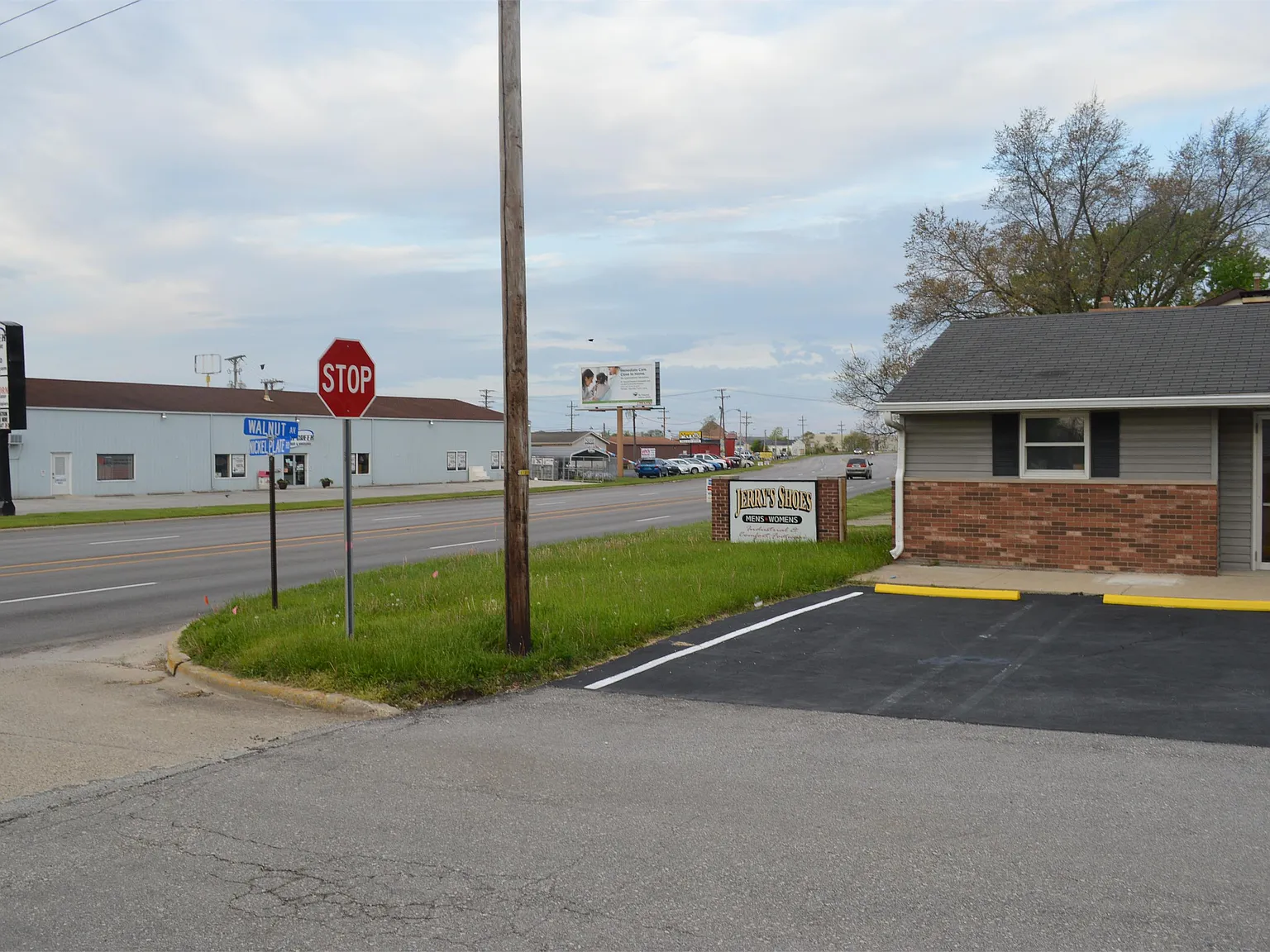 1400 Walnut st - B — Photo 2
