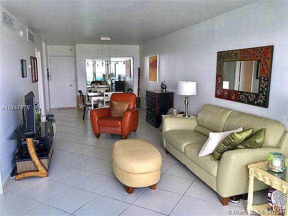 5th image of 6770 Indian Creek Dr APT 8G