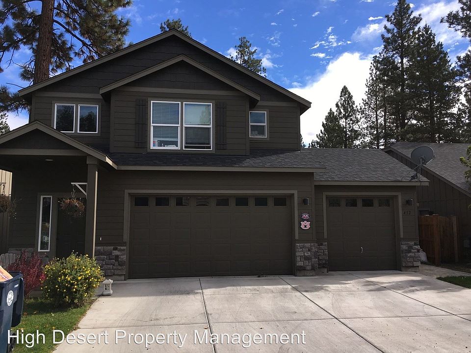 2nd image of 432 N Village Meadows Rd