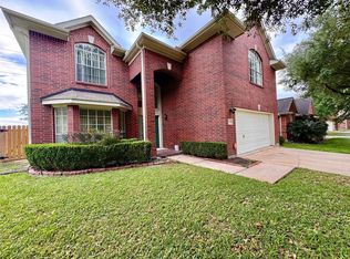 8530 Regalbrook Dr, Houston, TX 77095