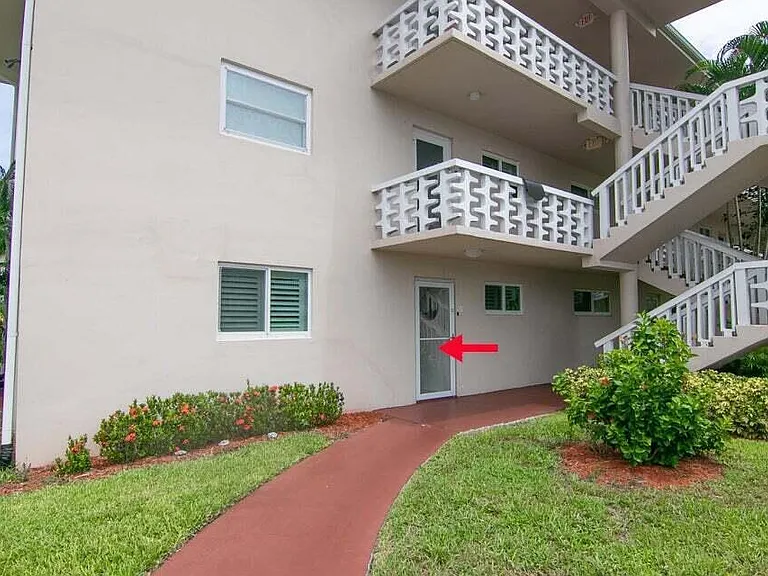 2812 Garden Dr S #101 — Photo 1