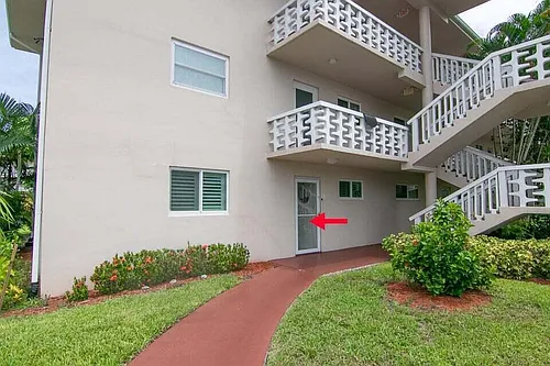 2812 Garden Dr S #101 Photo 1
