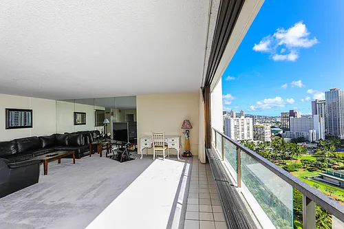 1910 Ala Moana Blvd #21B Photo 1