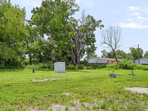 5th image of 11943 Opal Ln