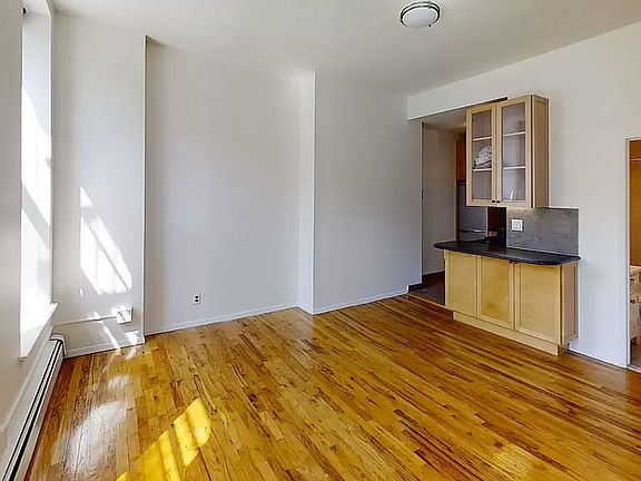 3rd image of 112 1st Ave APT 3A