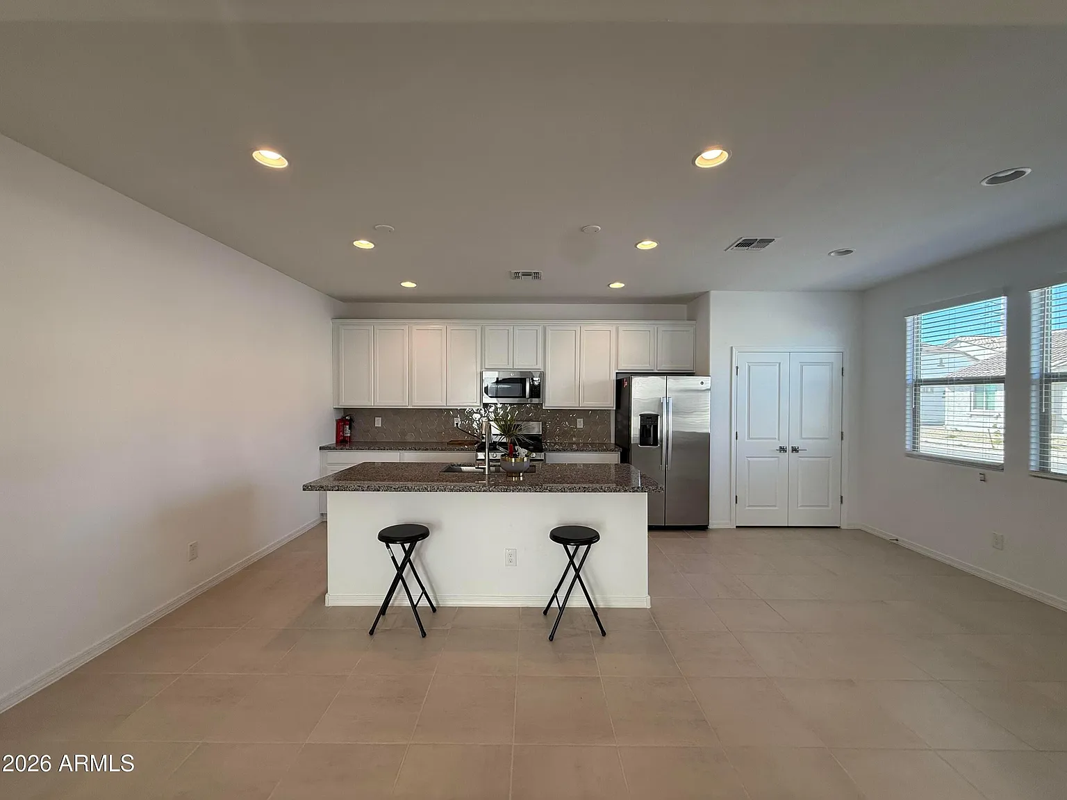 3 bed, 2.5 bath, 1794 sqft, $1,995 — Photo 4