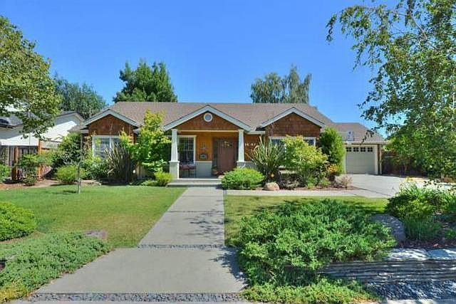 1st image of 16267 Lilac Ln