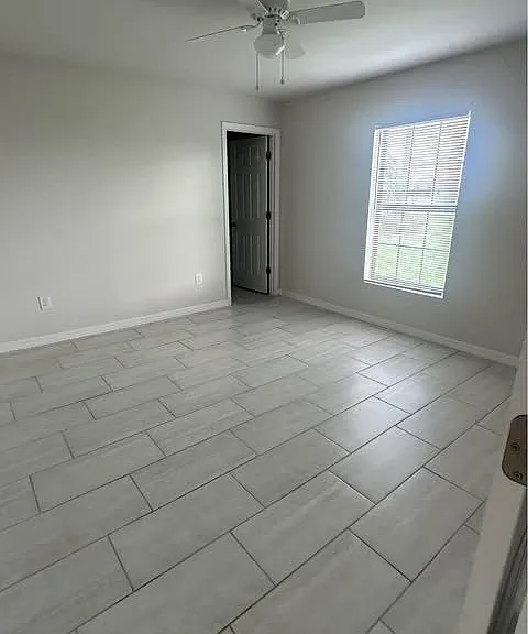 606 SE 8th St #606 — Photo 18
