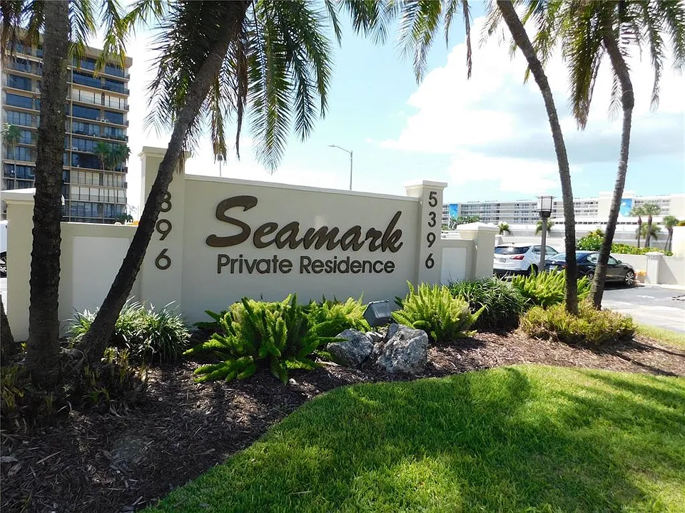 5396 Gulf Blvd #701