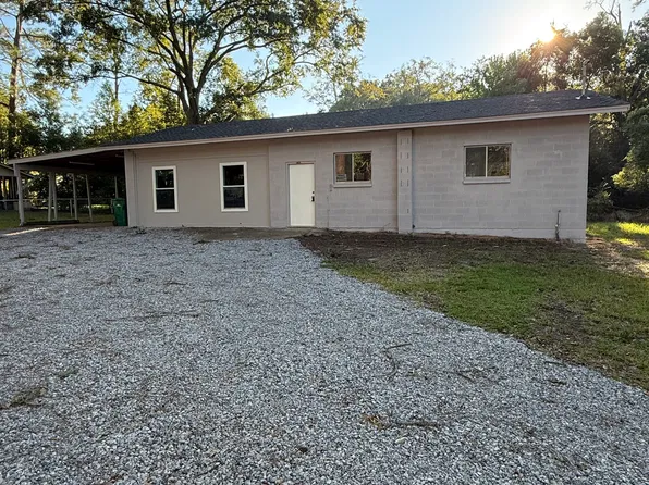 6104 Dora Ave, Moss Pt, MS 39563