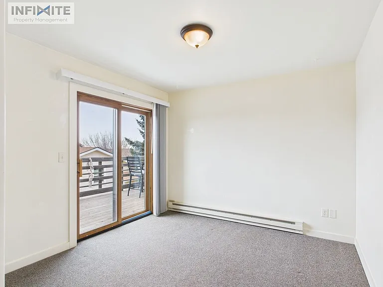 215 S 18th Ave #1 — Photo 6