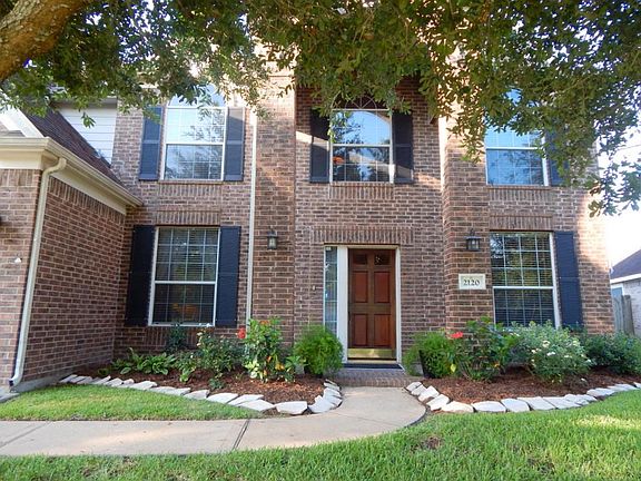 3rd image of 2120 Winding Springs Dr
