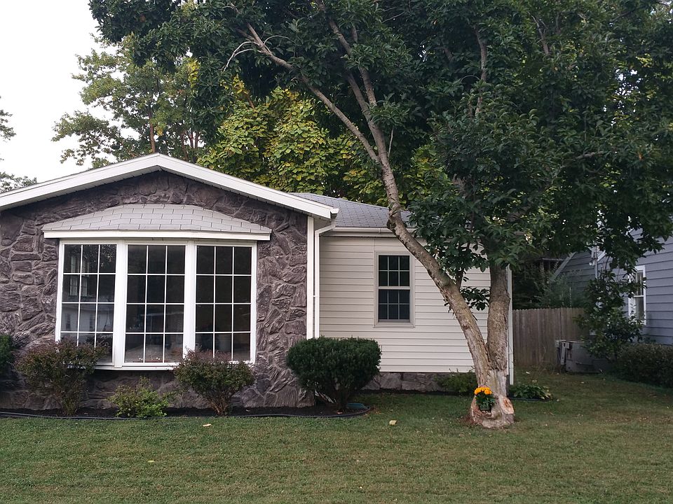 1st image of 5301 N Fares Ave