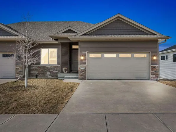 1220 Leann Cir, North Liberty, IA 52317