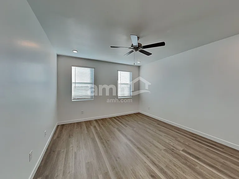12311 W Burruel Creek Ln — Photo 11