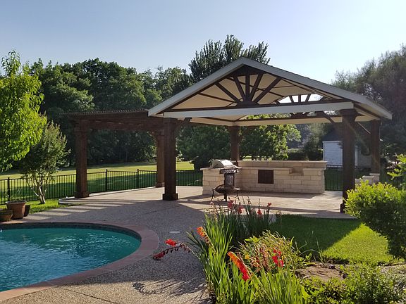4th image of 2019 Willow Bend Dr