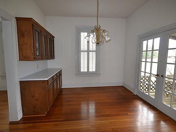 Combination of soft living and classic elegance.