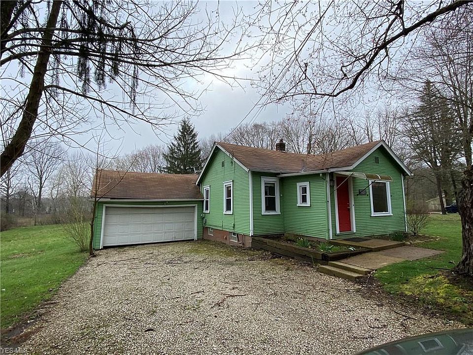 1st image of 5823 Martin Dr