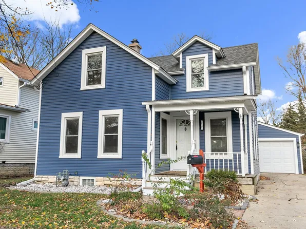 217 Elm St, Batavia, IL 60510