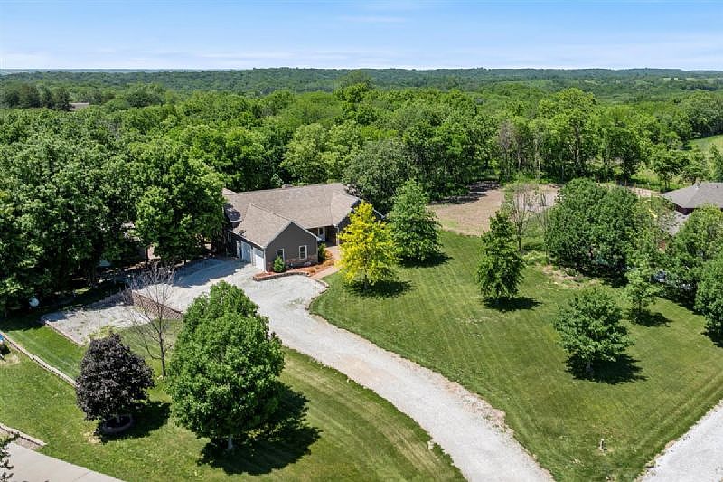 1st image of 21854 Hambsch Ln