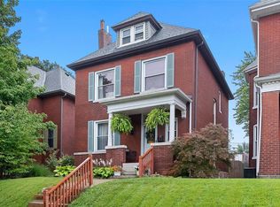 4254 Hartford St, Saint Louis, MO 63116