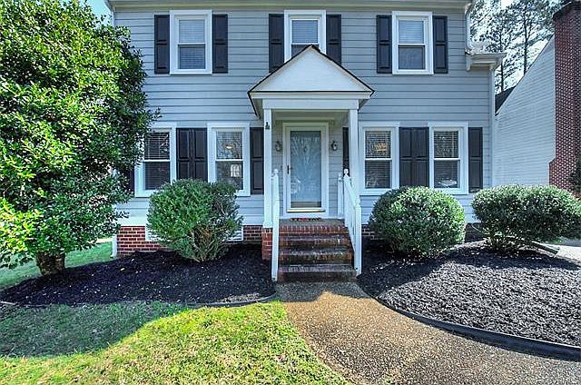 1st image of 5912 Park Forest Ln