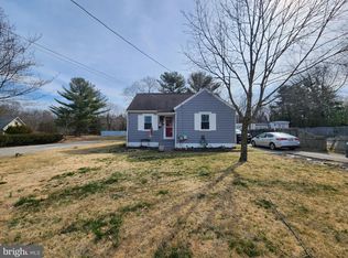 153 S Mill Rd, Vineland, NJ 08360