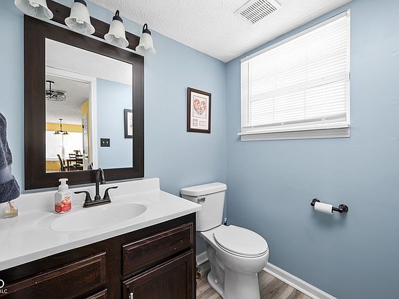 4th image of 6842 Viola Ct