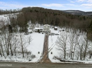 140 Yarnes Rd, Forest City, PA 18421