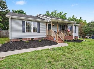 809 Carolina Ave, Thomasville, NC 27360