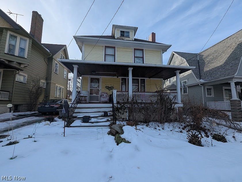 1st image of 1462 Rosewood Ave