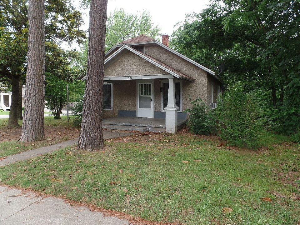 1st image of 320 S College St