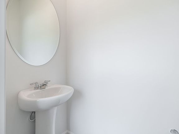 Powder Room off Foyer