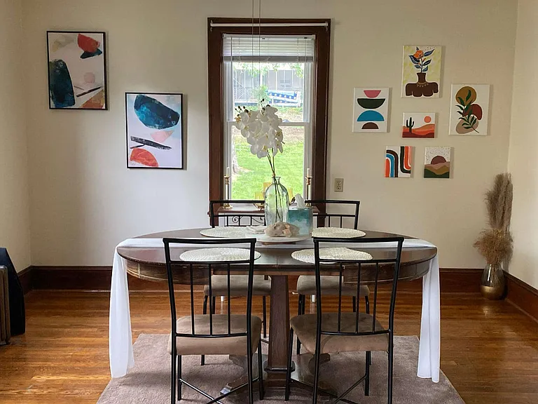 28 N Willow St — Photo 4