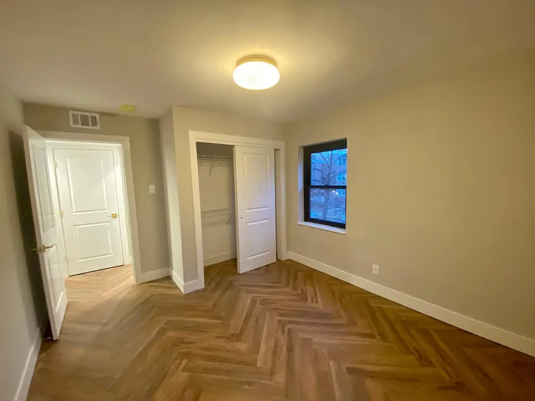 7548 Parkdale Ave #3B — Photo 10
