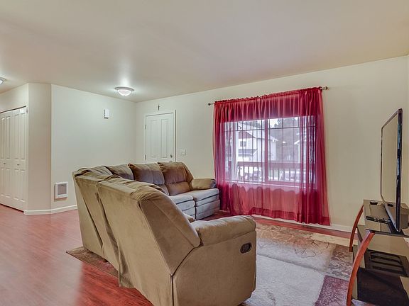 4th image of 10362 Solstice Ave NW