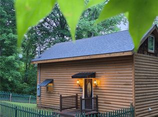 104 Lands End Dr, Iva, SC 29655