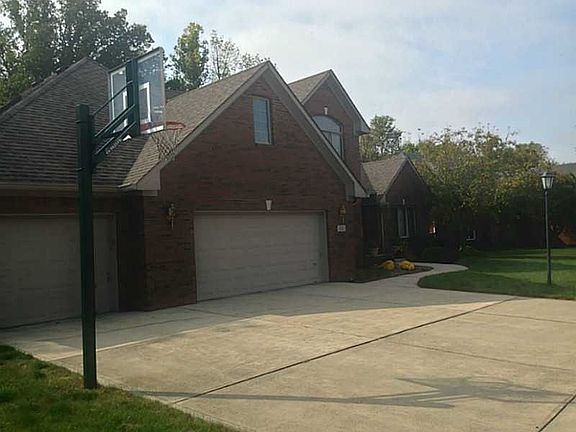 2nd image of 5647 Woodworth Way