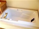 Master soaking tub