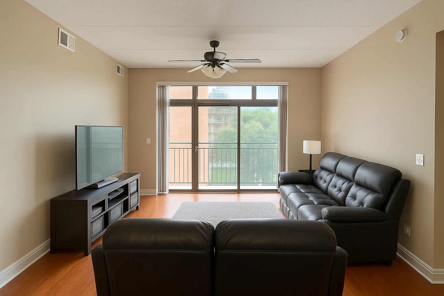 2 bed, 1385 sqft, $2,750 — Photo 3