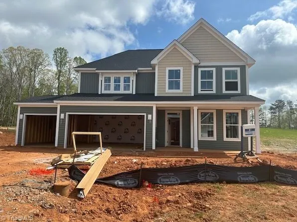 1306 Creek Knoll Dr, Lewisville, NC 27023