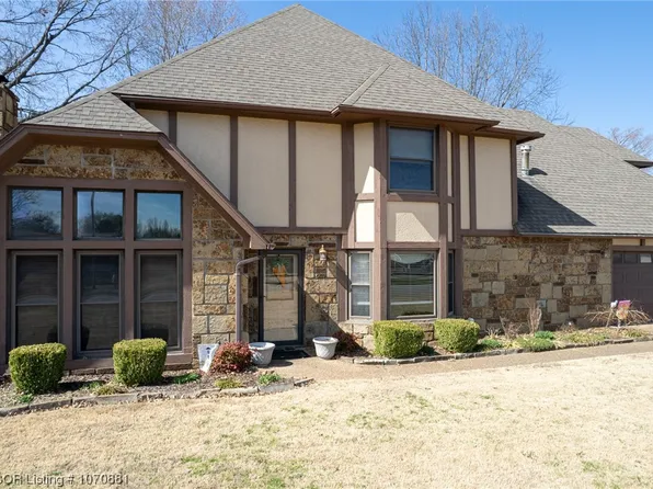 3012 S 105th St, Fort Smith, AR 72903