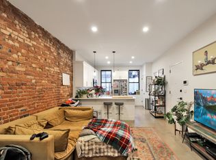 29 Greenpoint Ave #1, Brooklyn, NY 11222