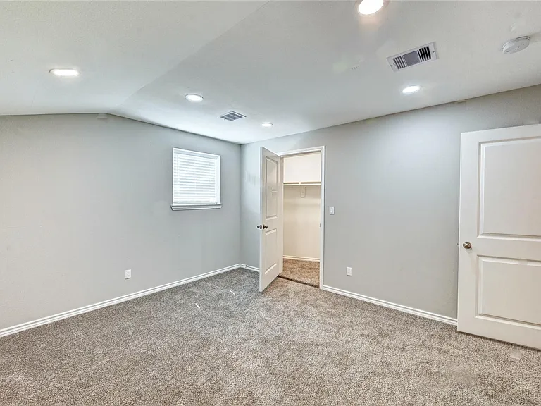 268 Sunrise Dr — Photo 40