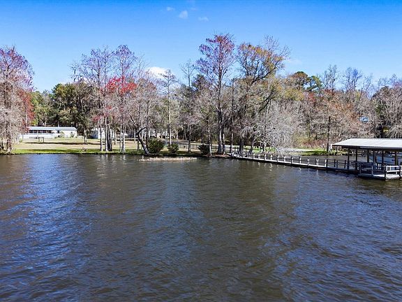 3rd image of 260 Talquin Hideaway Rd