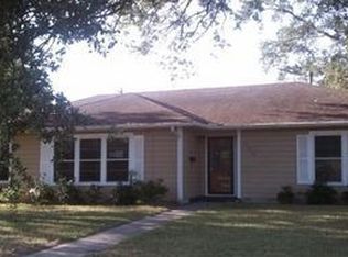 208 Forrest St, Baytown, TX 77520