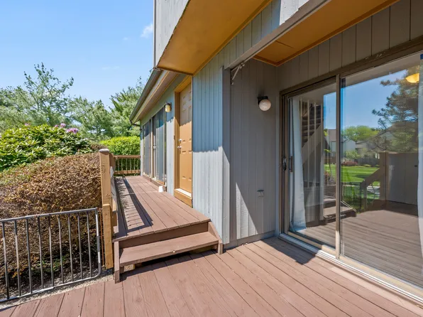 30 Chestnut Ct, Basking Ridge, NJ 07920