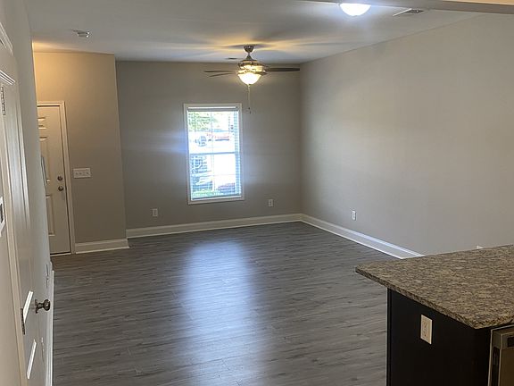 4th image of 110 Clark Branch Rd Unit G
